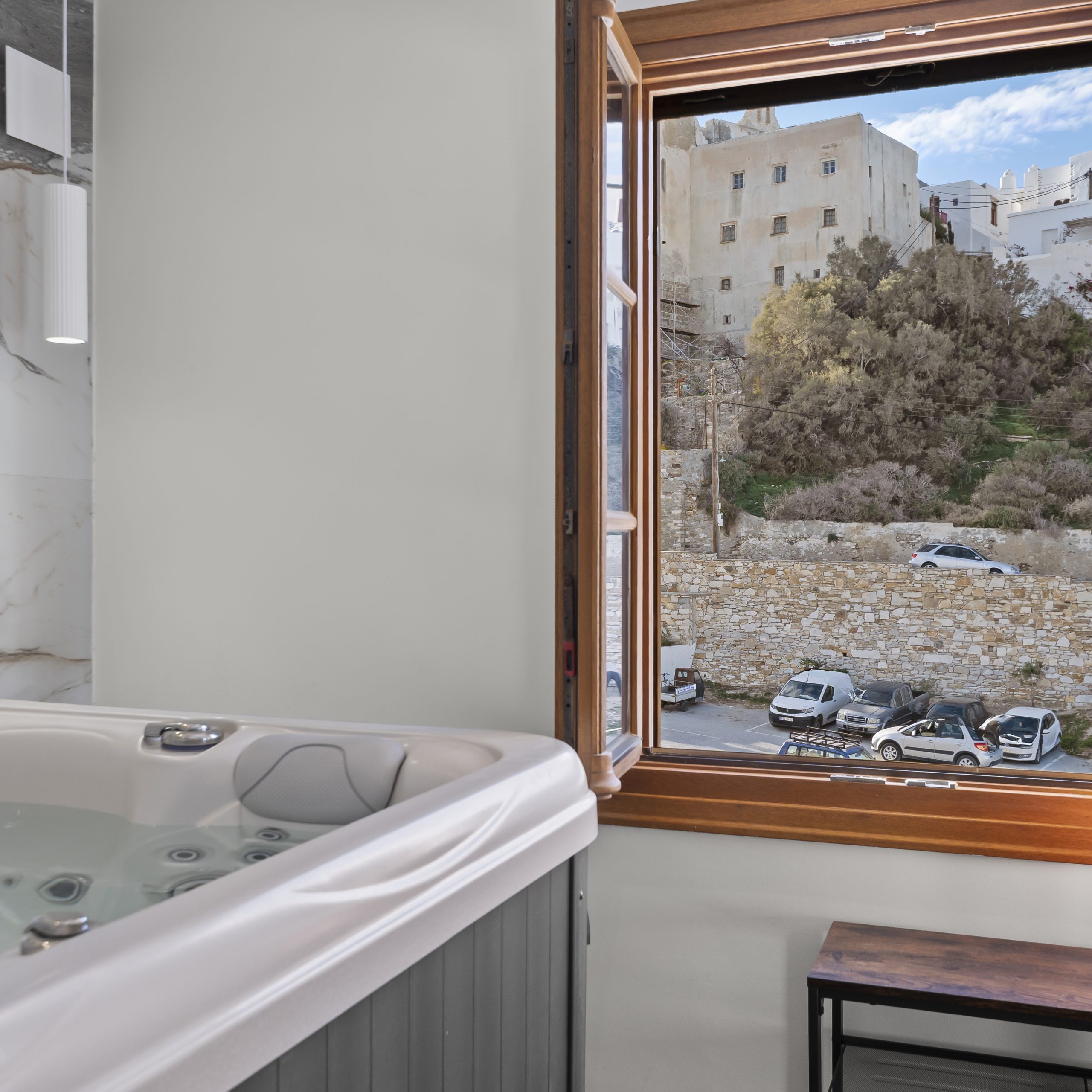 Pnoe Lux Appartmnet & Spa Naxos